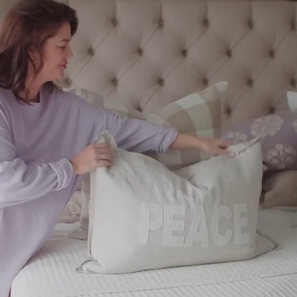 Pom Pom at Home for the Jilly Box - Peace + Love Linen Pillow Shams - Picture 5 of 7